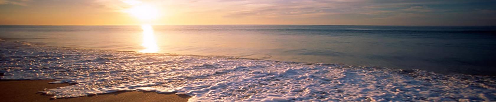 Sunrising on the beach